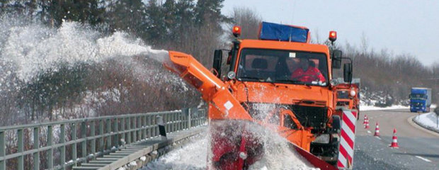 Winterdienstfahrzeug Winterdienstfahrzeug