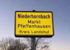 Unter Einbeziehung vorhandener Wege in Niederhornbach und Oberhornbach soll an der B 299 bei Pfeffenhausen ein neuer Radweg entstehen.