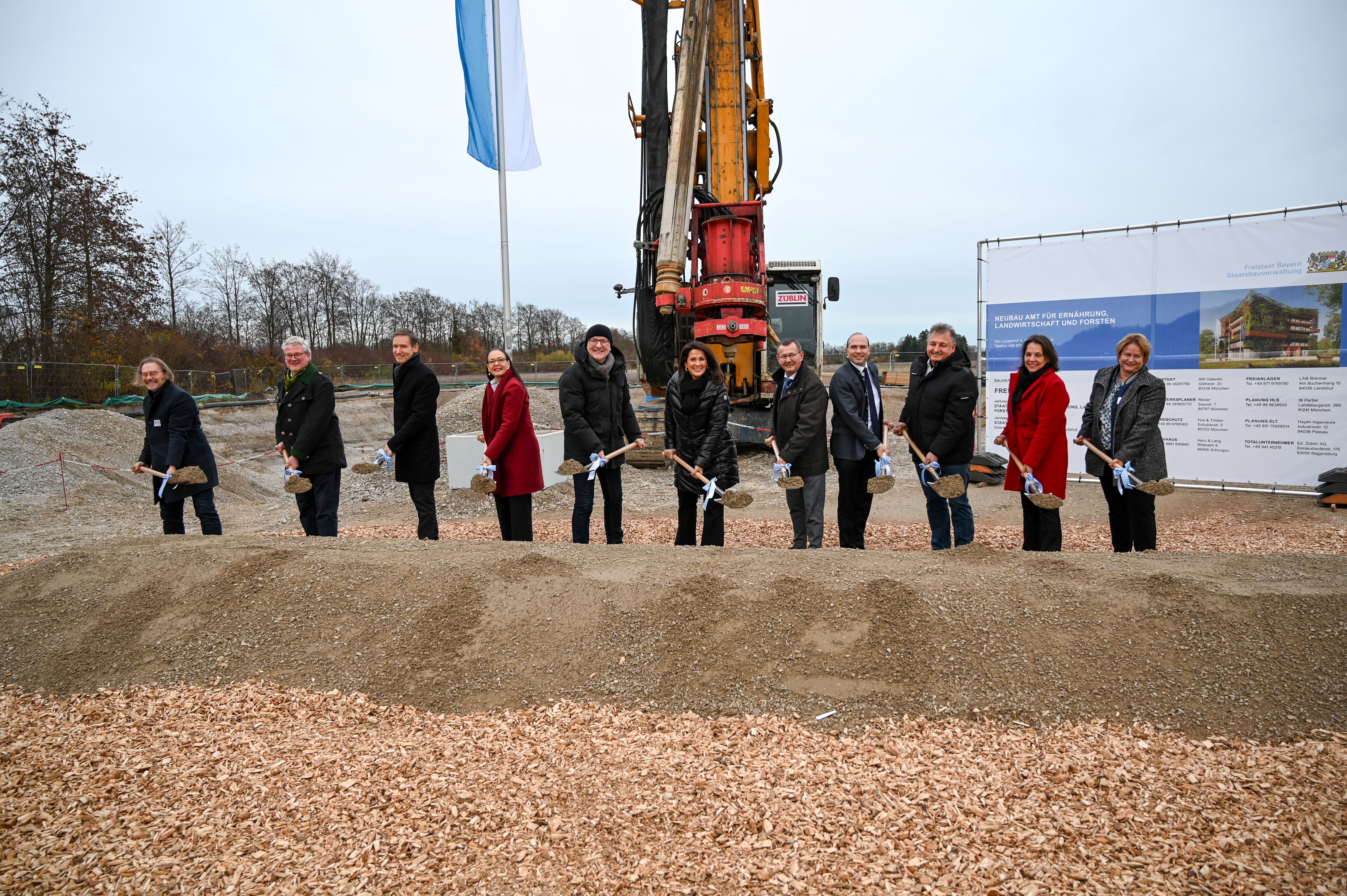 Spatenstich Grünes Zentrum Landshut Maria Maier-5550 Spatenstich Grünes Zentrum Landshut Maria Maier-5550