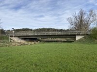 Die Brücke über die große Laaber ist in die Jahre gekommen und muss grundhaft instandgesetzt werden