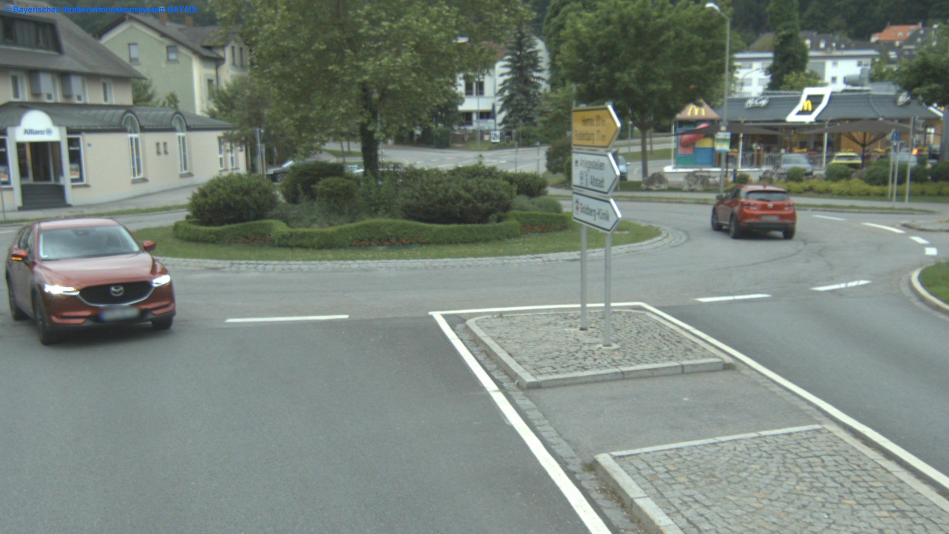 Kommenden Montag beginnt die Sanierung der Regensburger Straße: Zunächst dran: Der Kreisverkehr beim McDonald’s.