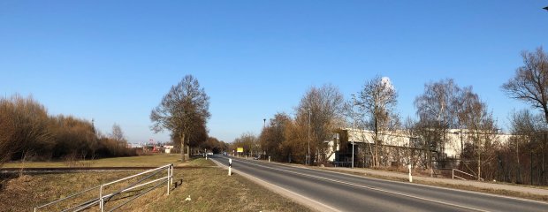 Ab kommenden Montag wird die Grabenbrücke beim Altheimer Gewerbegebiet abgebrochen und neu errichtet – und zwar in zwei Bauphasen. Erst im Bereich der Staatstraße, dann im Bereich der parallel laufenden Gemeindestraße.
